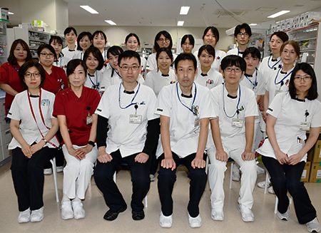 薬剤部集合写真