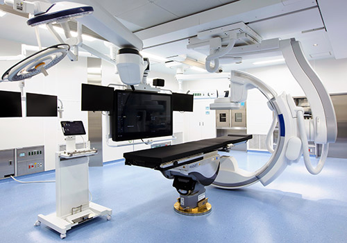 ハイブリッド手術室血管撮影装置